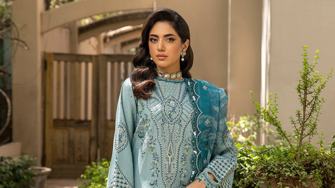 Unveiling the Exquisite Women's Embroidered Collection!