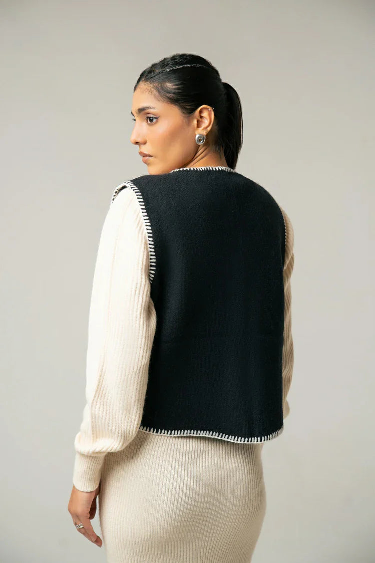 Embroidered Knit Cardigan