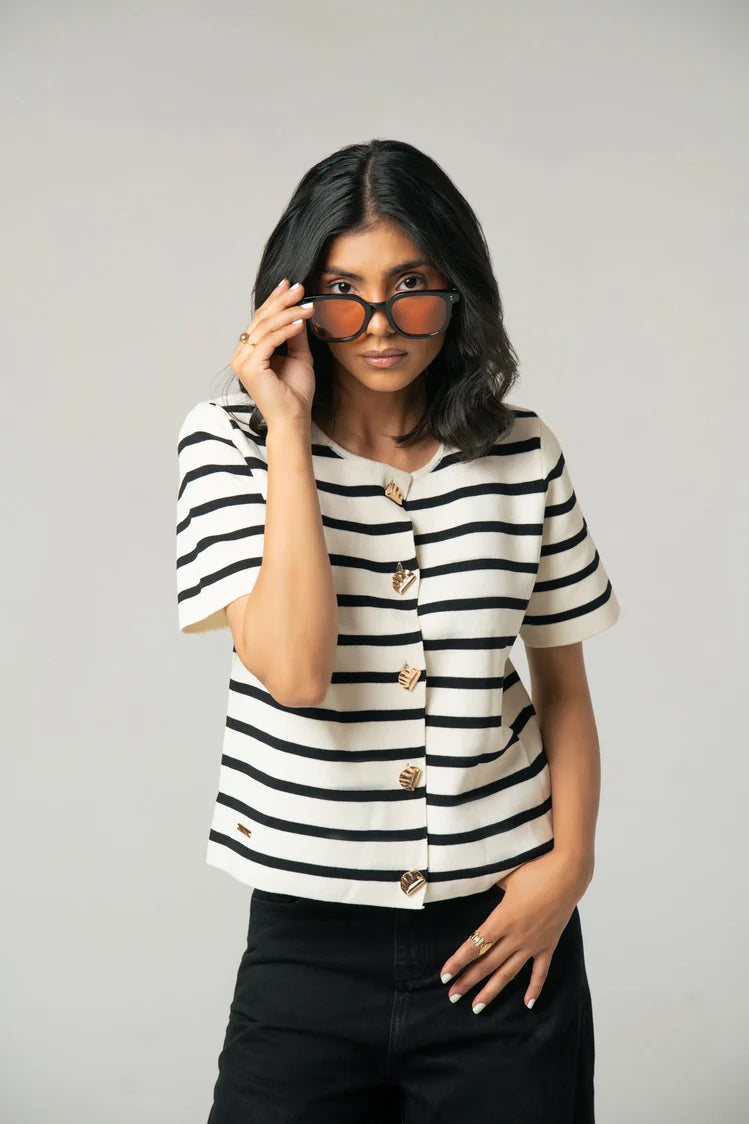 Short Sleeves Striped Knit Cardigan