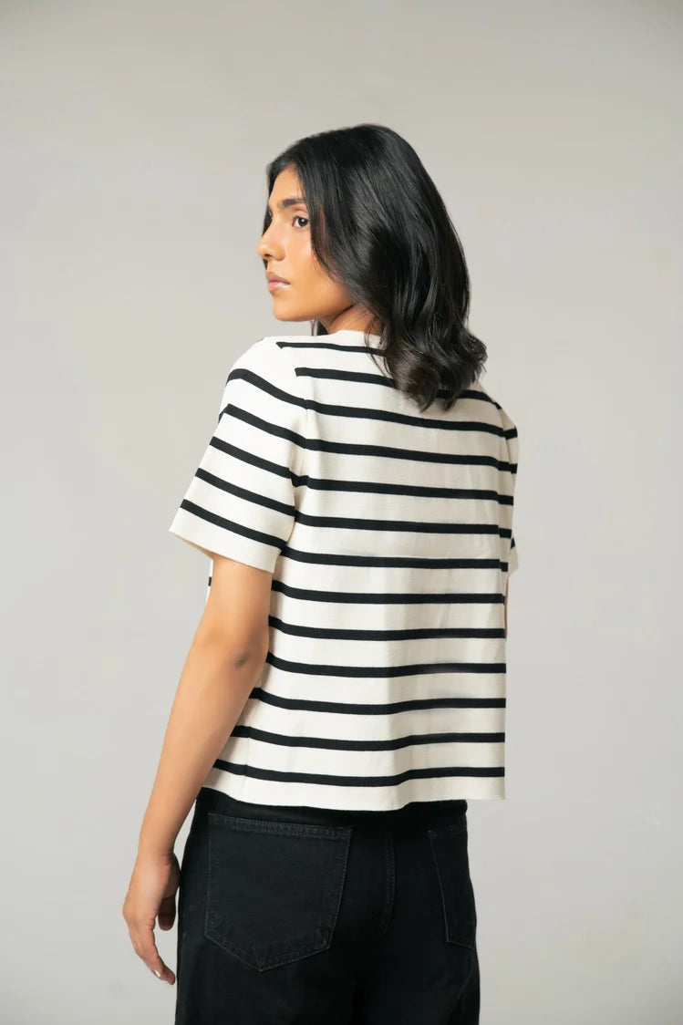 Short Sleeves Striped Knit Cardigan