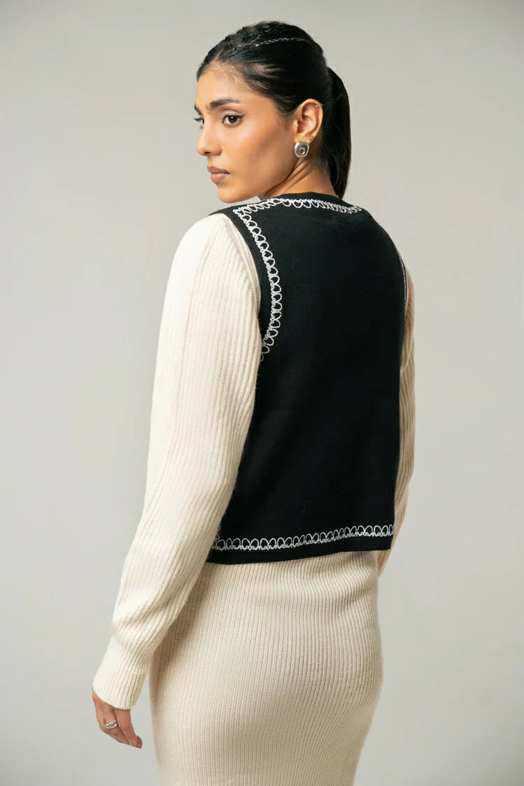 Embroidered Knit Cardigan