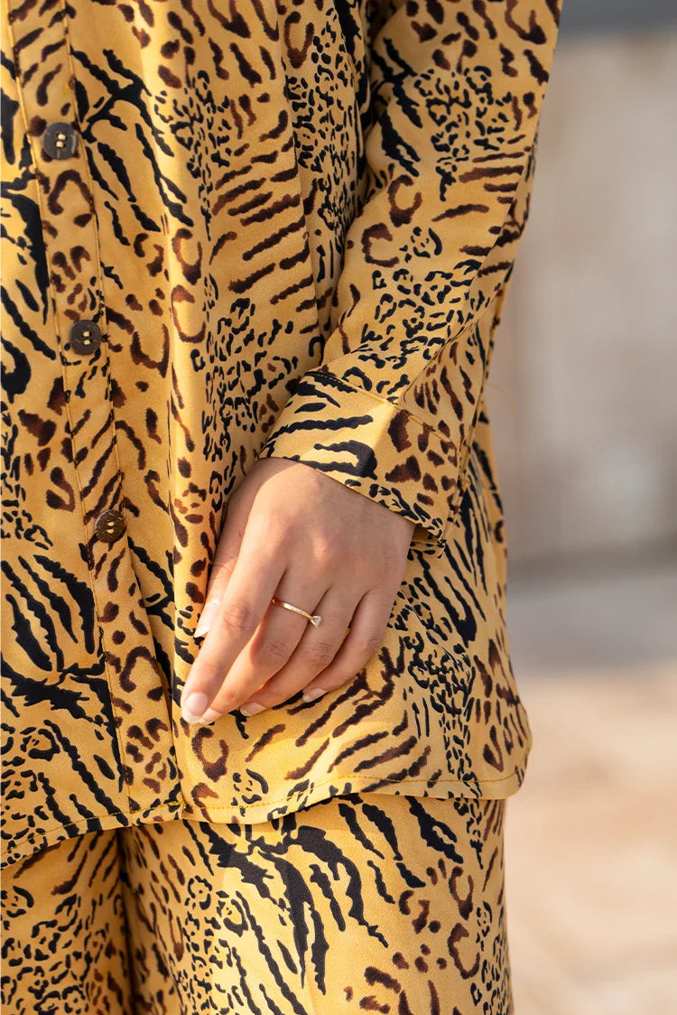 2-PC Stitched Printed Suit