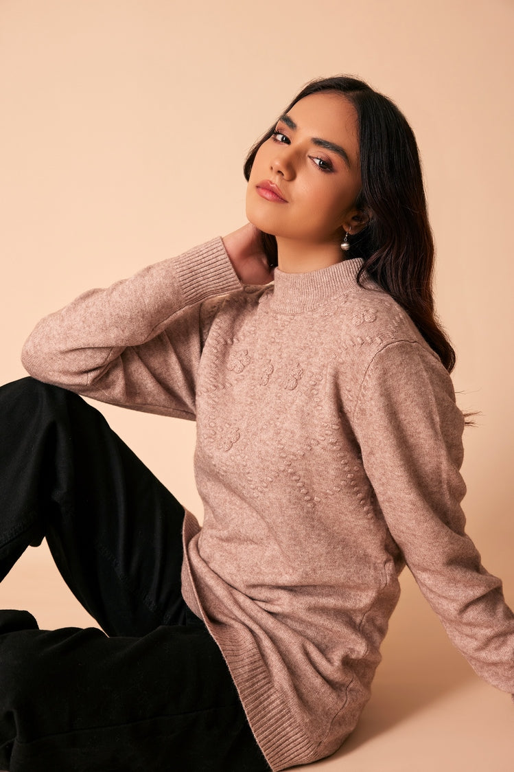 Round Neck Pullover Sweater