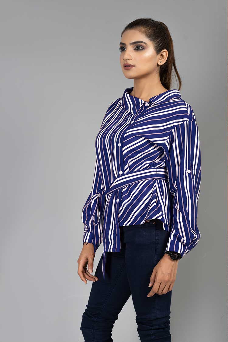 Striped Line Goergette Top