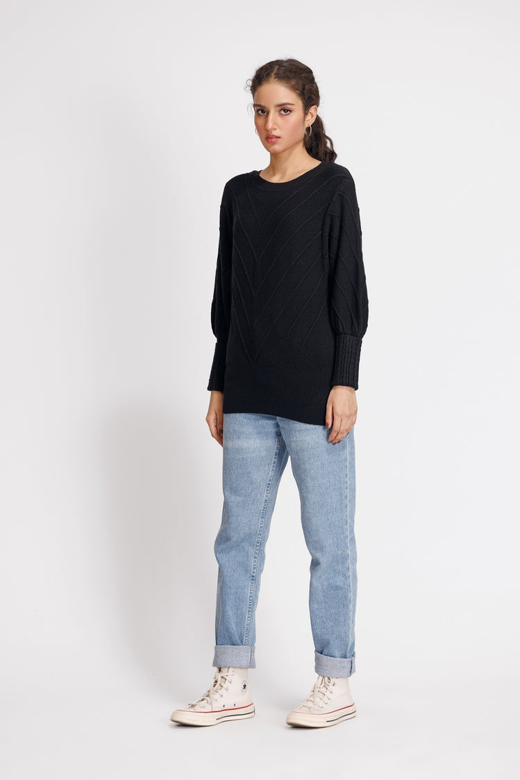 Round Neck Pullover Sweater