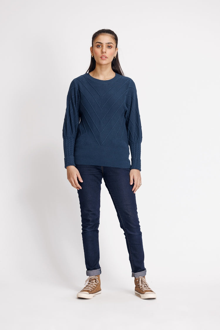 Round Neck Pullover Sweater