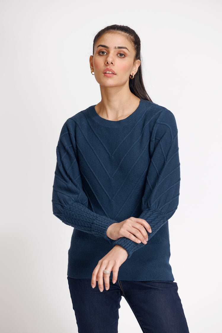 Round Neck Pullover Sweater