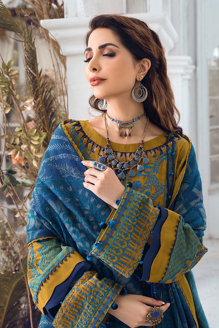 3-PC Unstitched Embroidered Jacquard Khaddar Suit