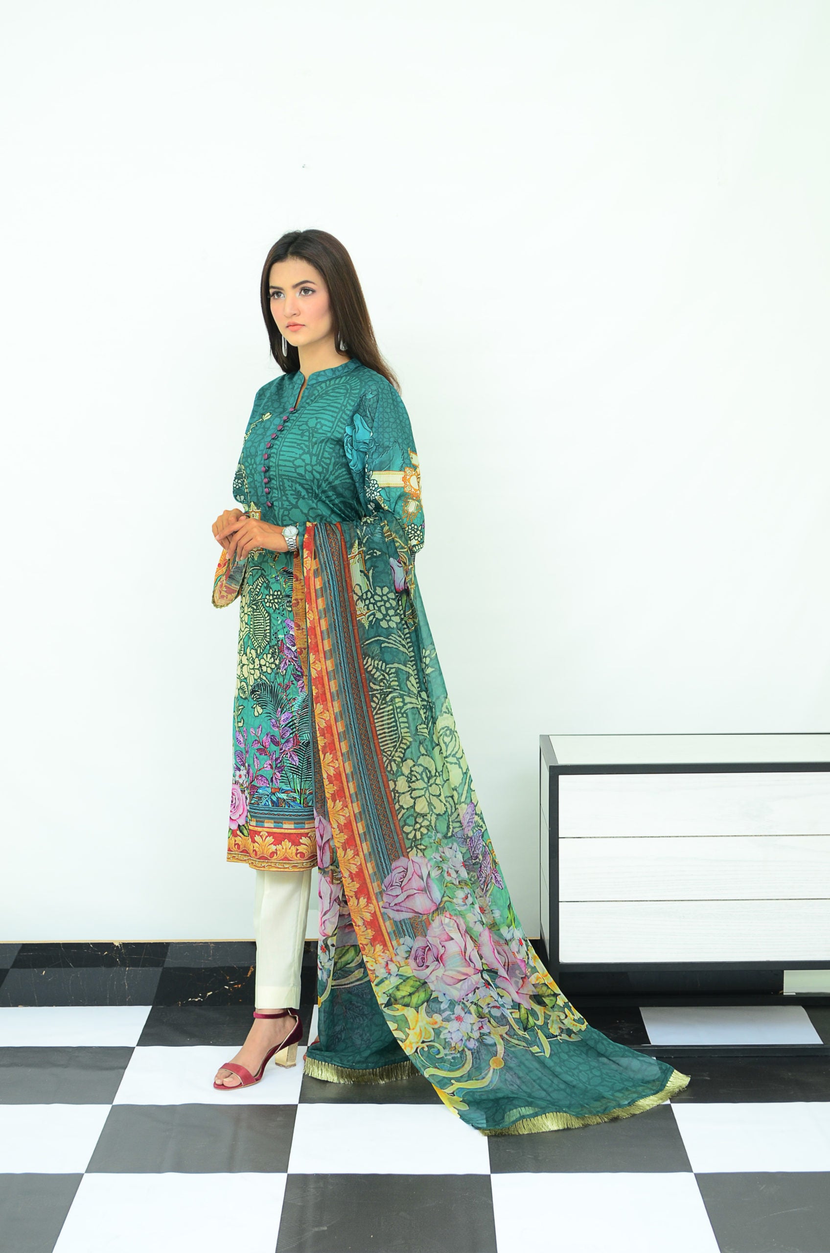 3-PC Unstitched Digital Printed Lawn Suit