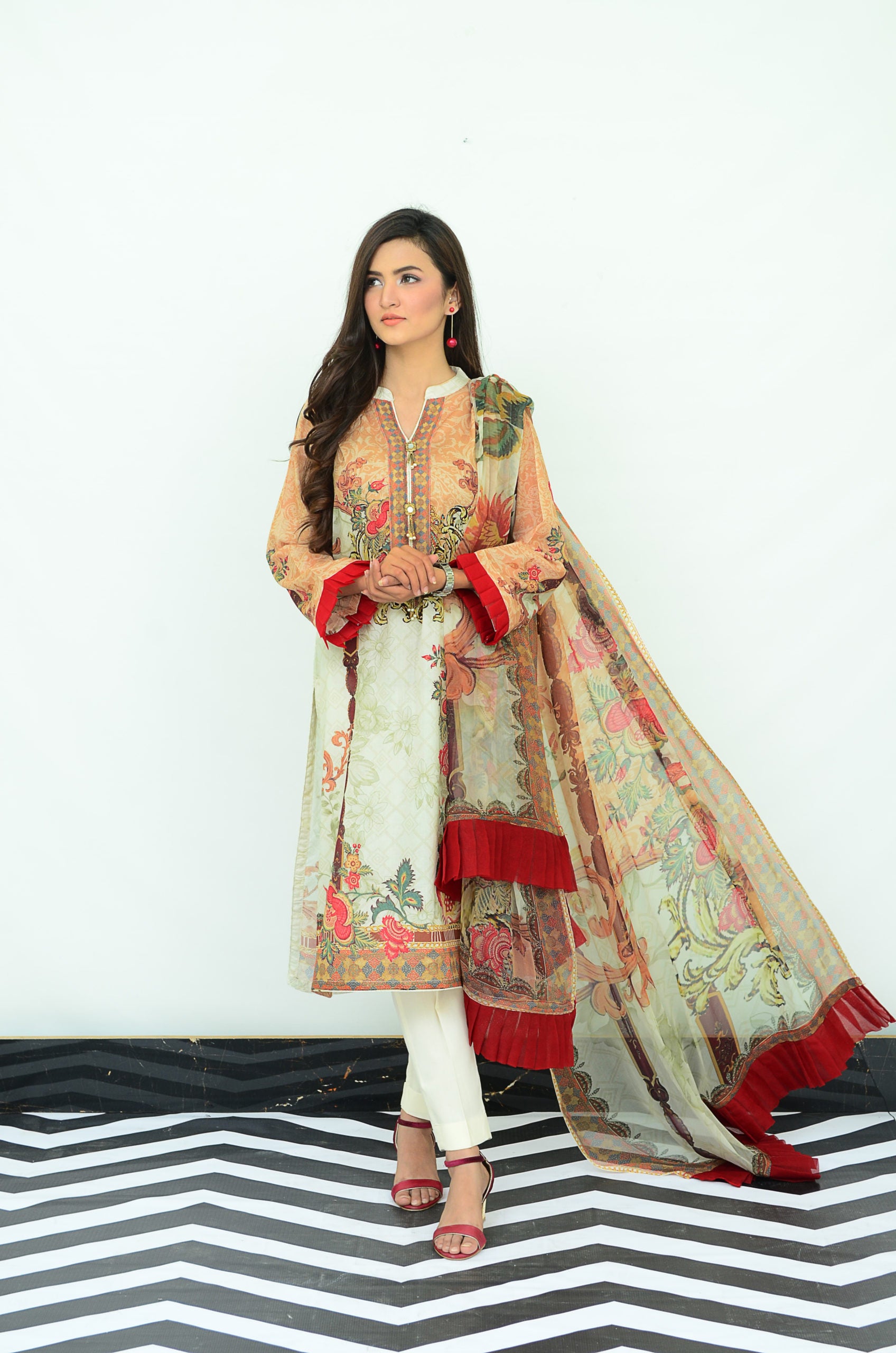 3-PC Unstitched Digital Printed Lawn Suit