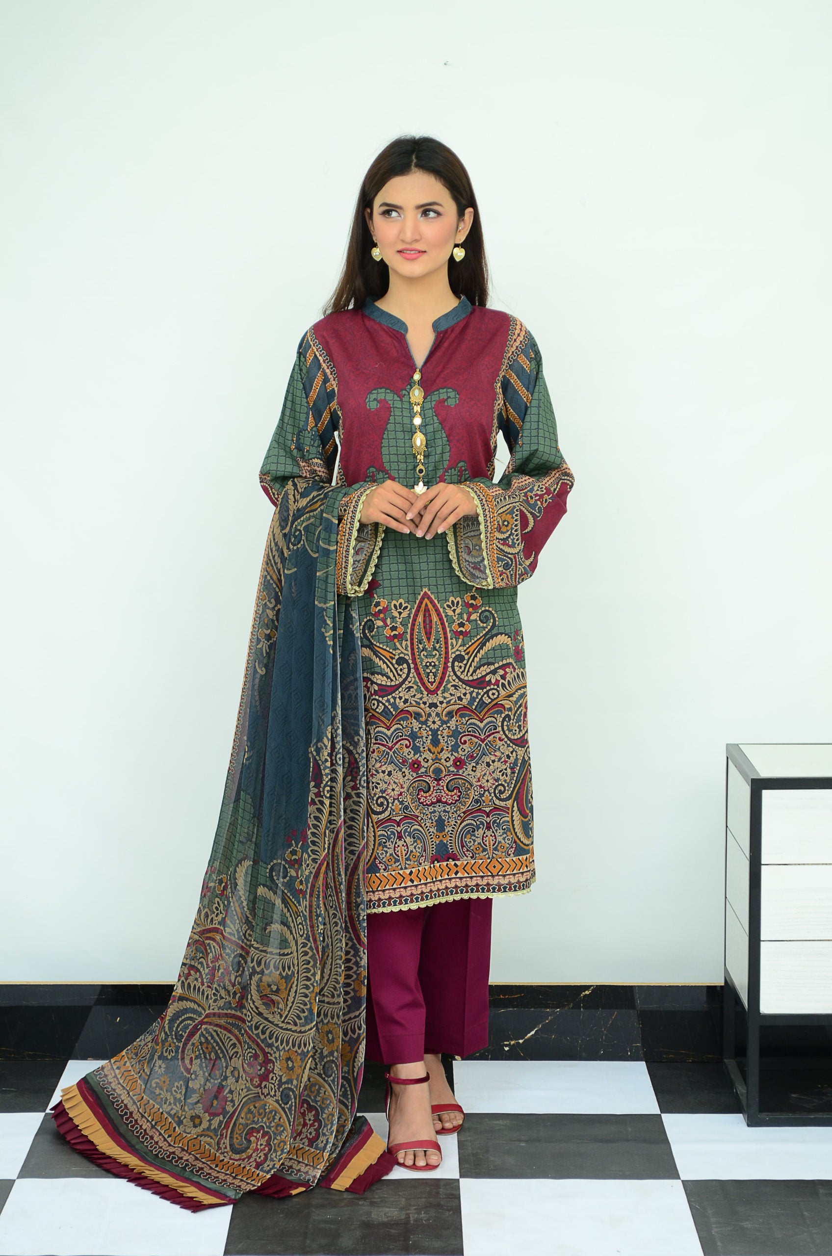 3-PC Unstitched Digital Printed Lawn Suit