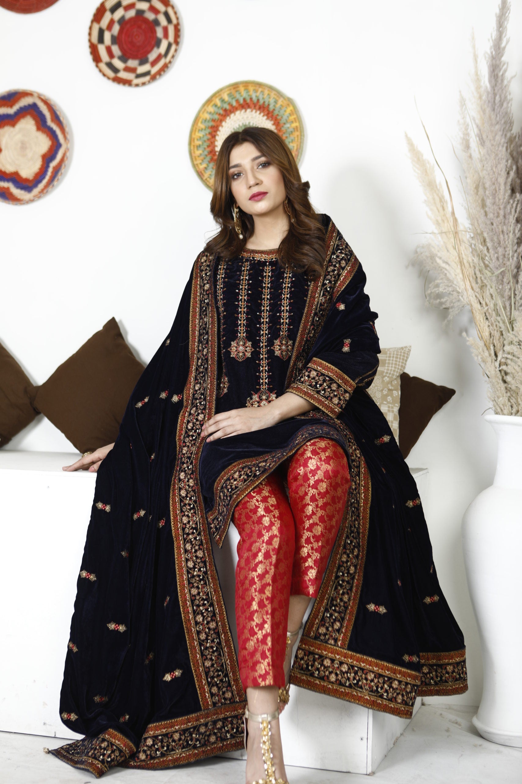 3-PC Unstitched Embroidered Velvet Suit