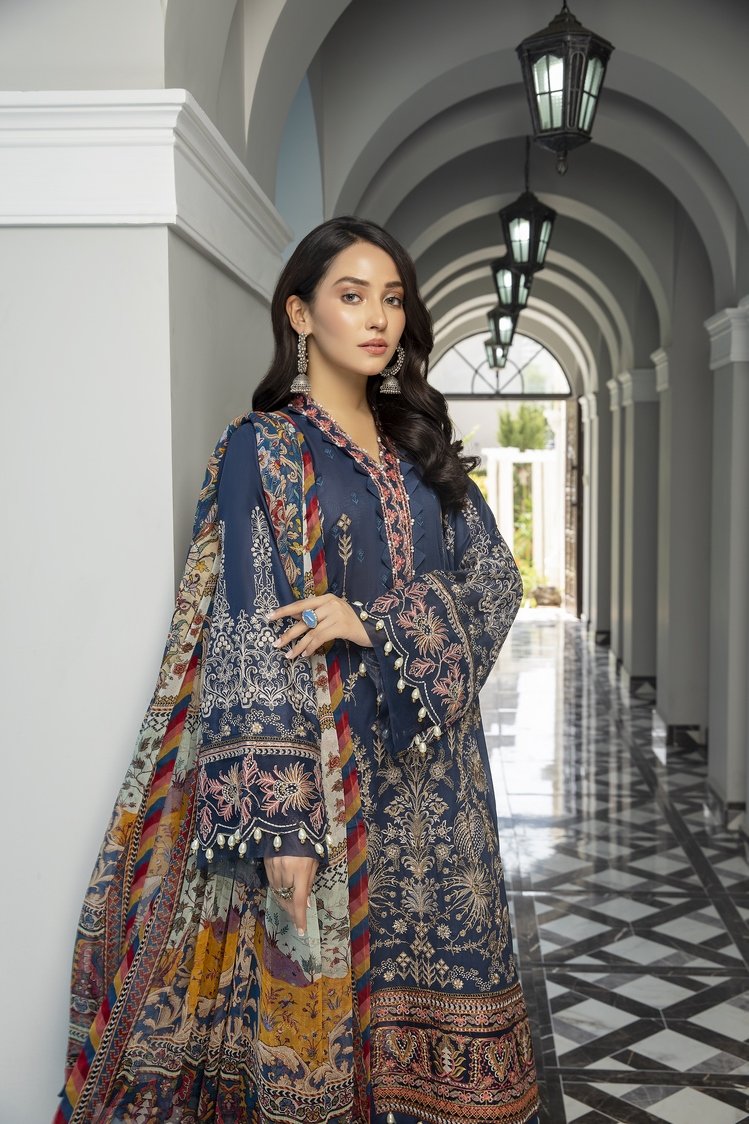 Mehrnaz LV3-07 Embroidered Lawn 3-PC Suit