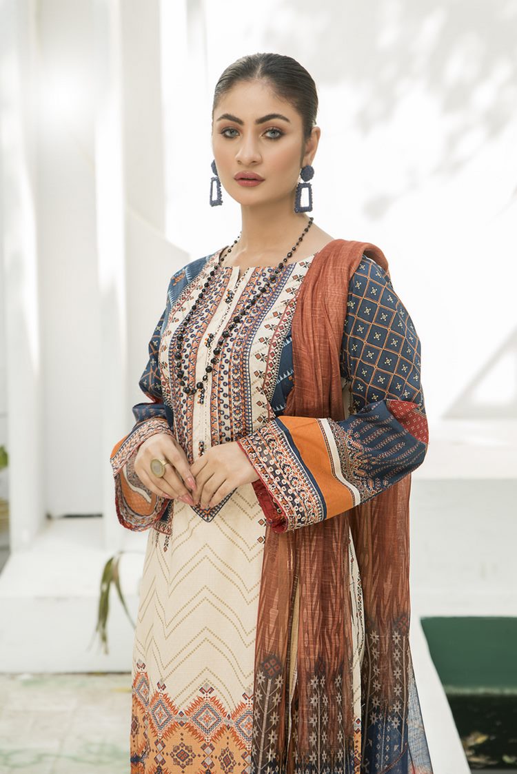 3-PC Stitched Lawn Suit