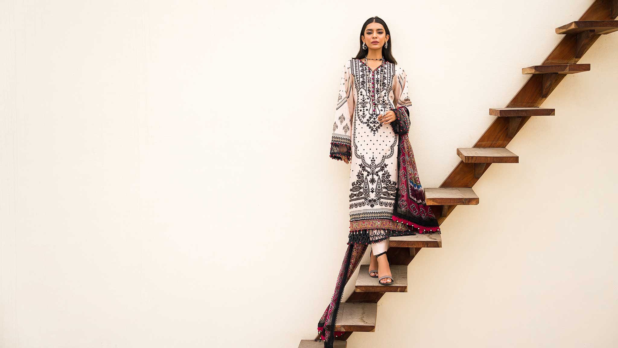 Shop 3-PC Unstitched Digital Printed Lawn Suit Online Now