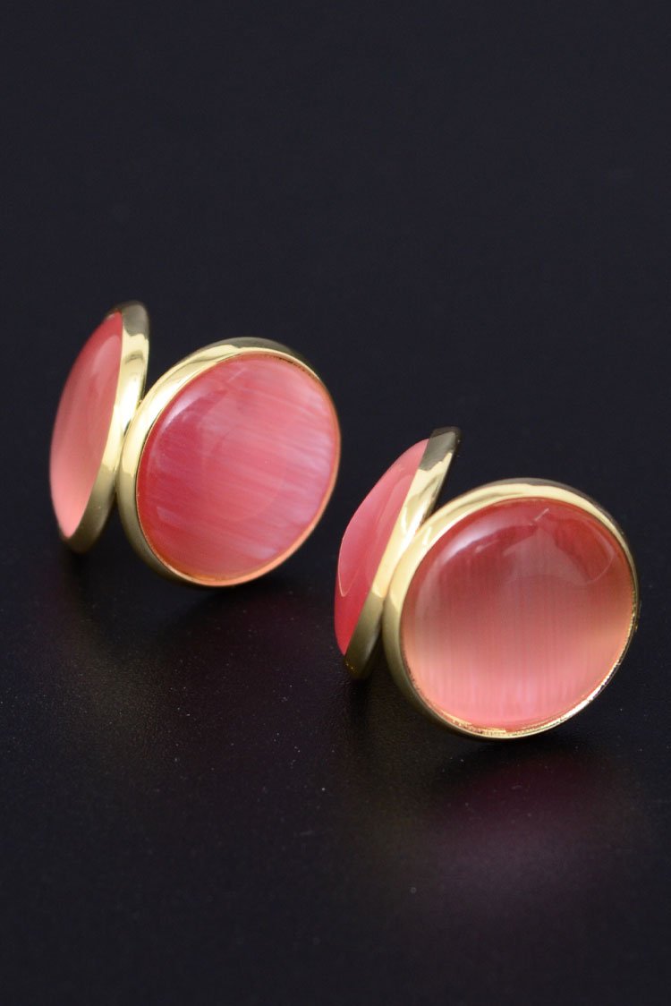 Round Pearl Stud Earings