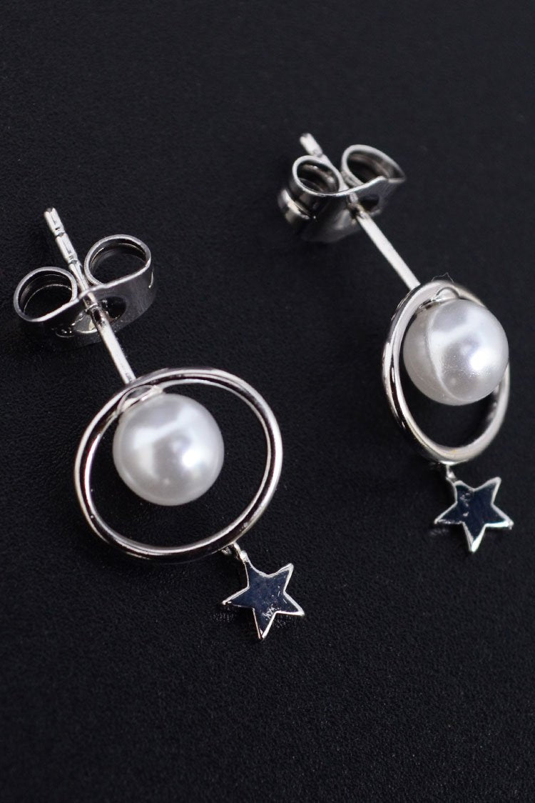 Round Pearl Stud Earrings