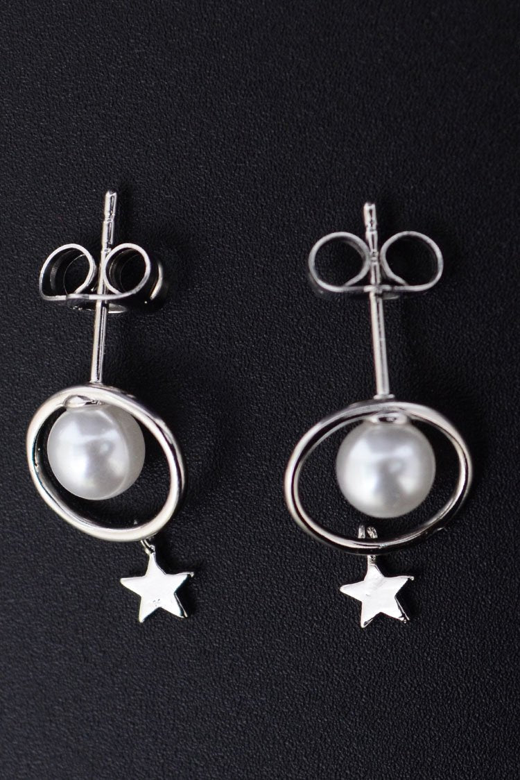 Round Pearl Stud Earrings