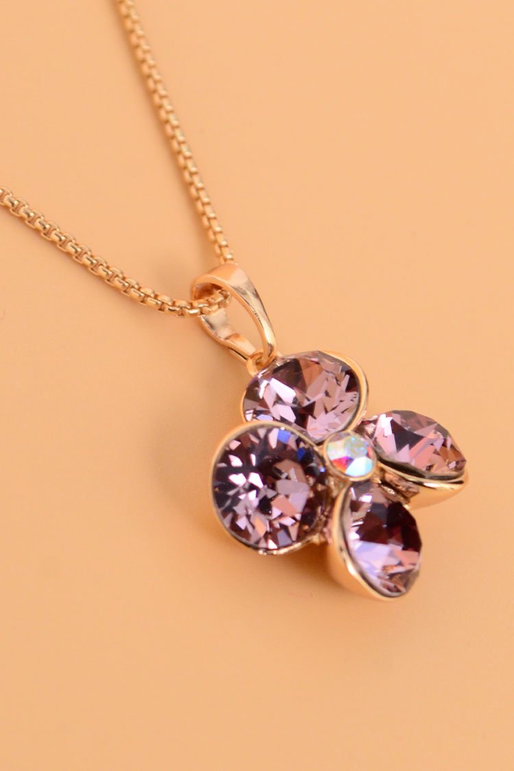 Flower Pendant Necklace