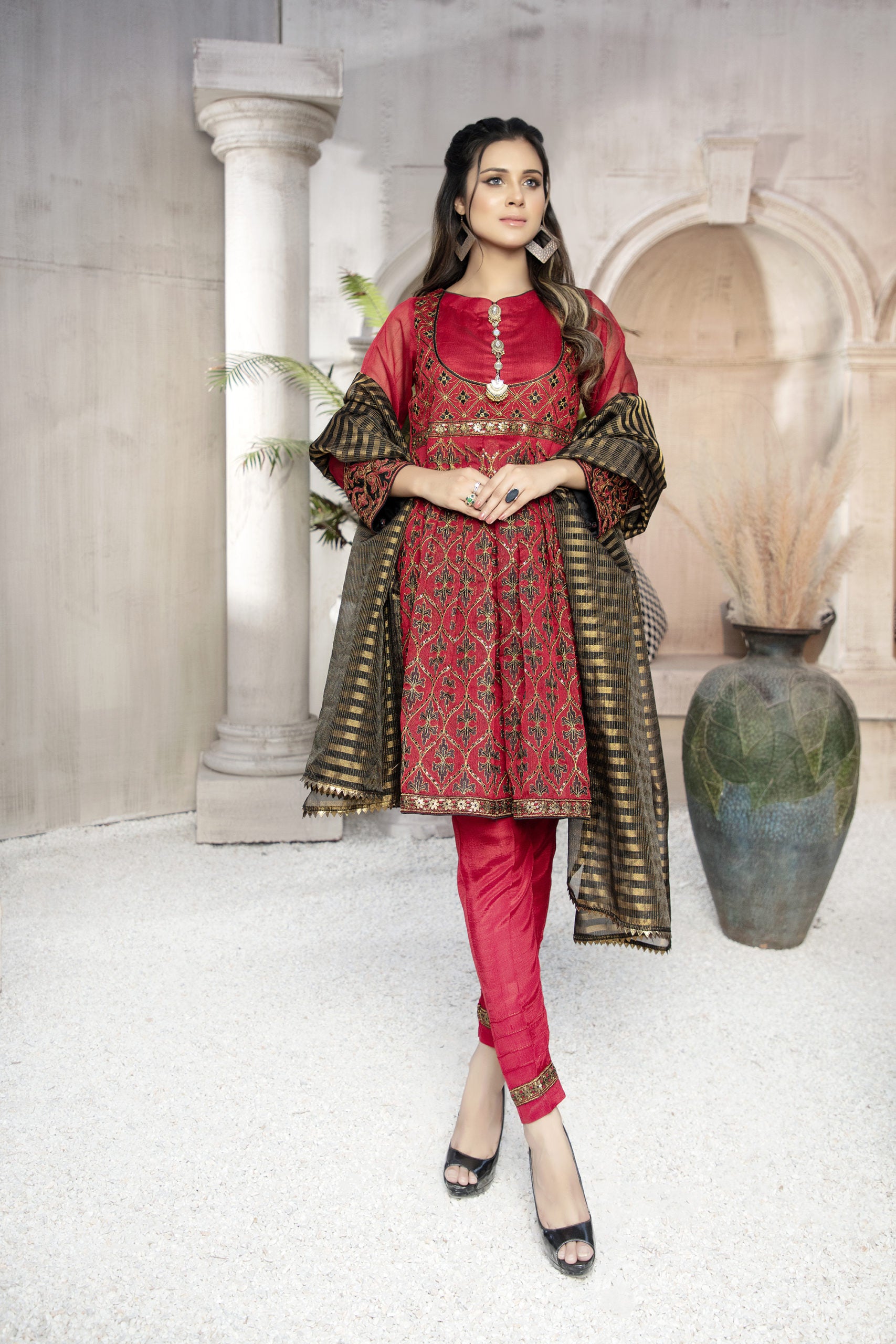 3-PC Stitched Khaddi Suit