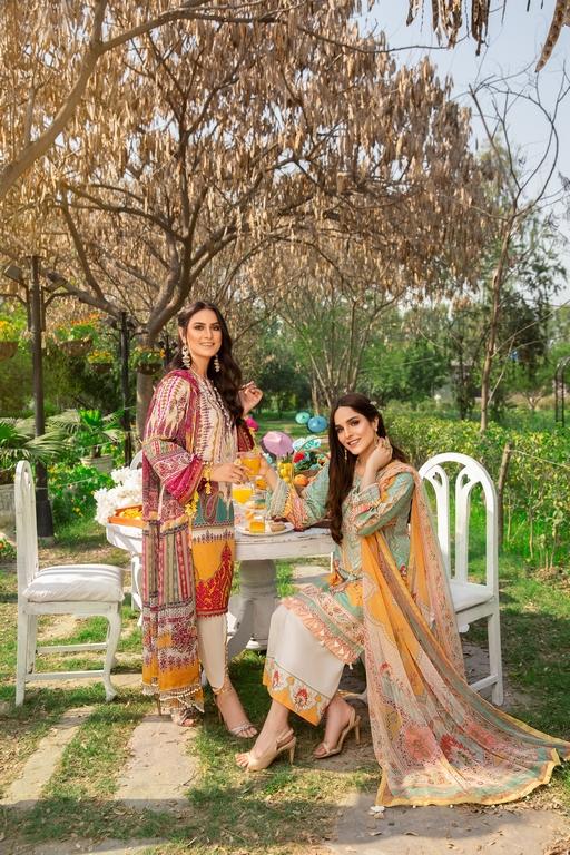 3-PC Unstitched Digital Printed Lawn Suit