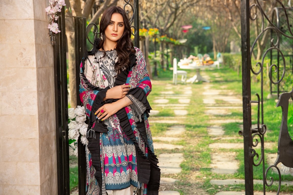 3-PC Unstitched Digital Printed Lawn Suit