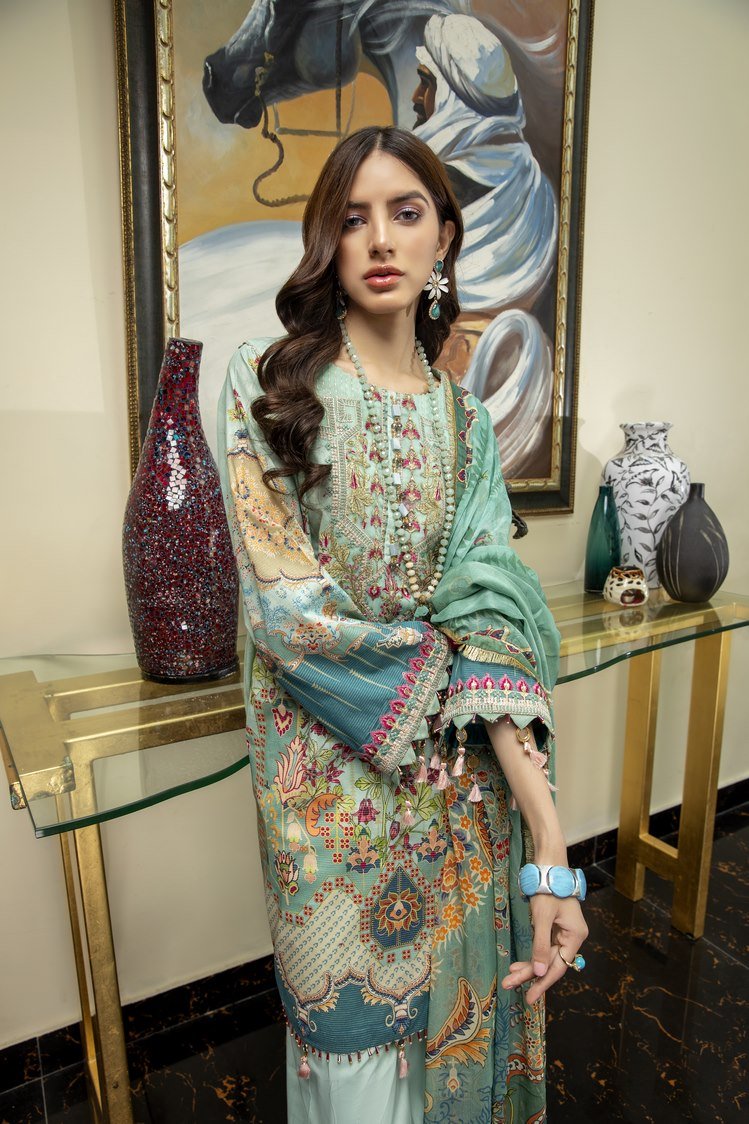 3-PC Unstitched Digital Printed Lawn Suit