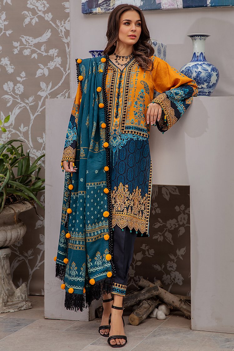 3-PC Unstitched Printed Jacquard Khaddar Suit