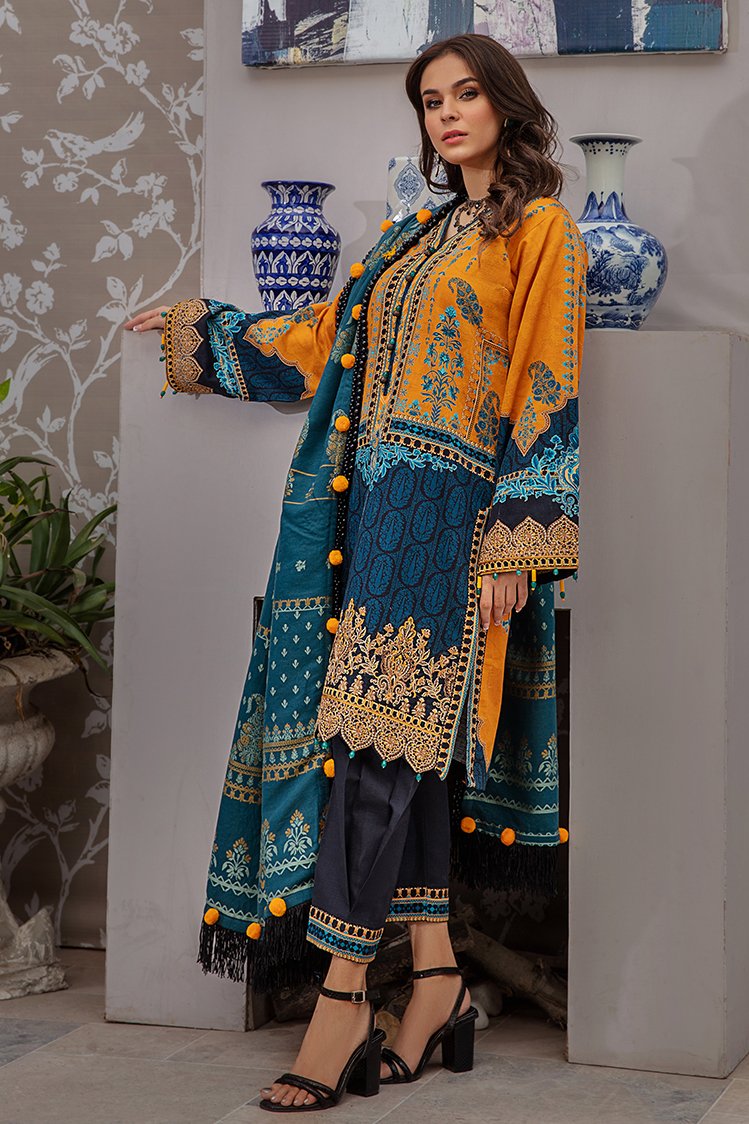 3-PC Unstitched Printed Jacquard Khaddar Suit