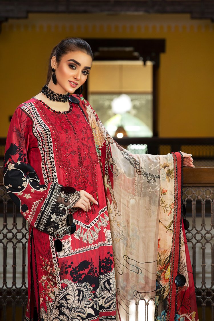 3-PC Unstitched Digital Printed Lawn Suit